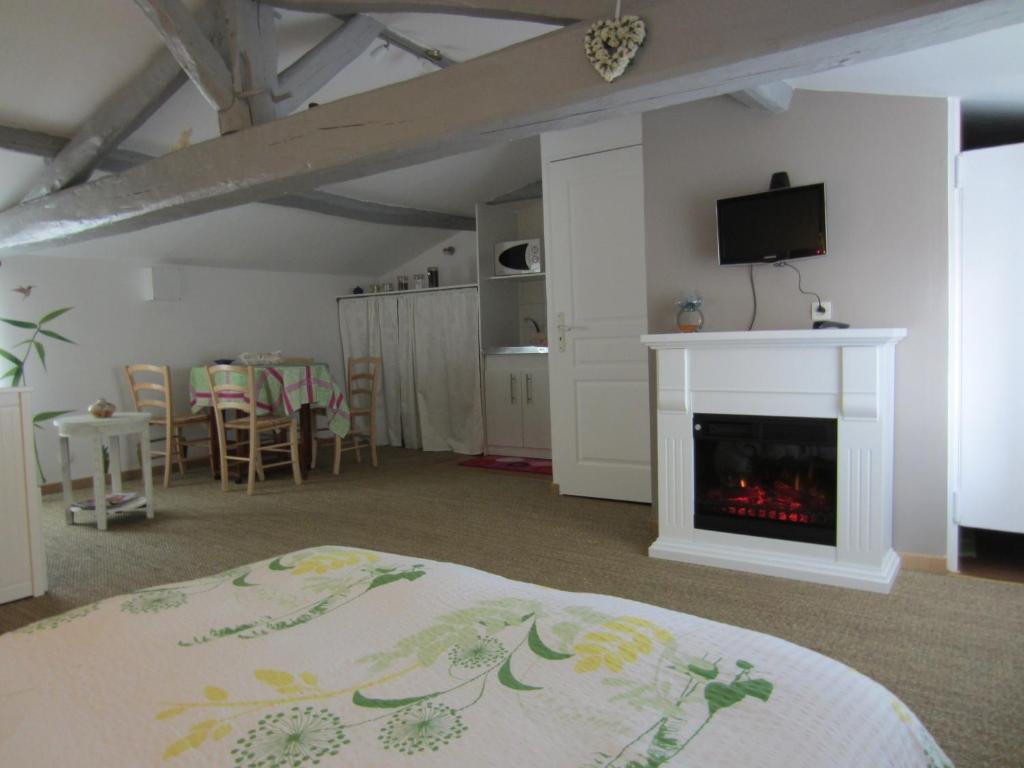 Relais De La Riniere Bed and Breakfast Le Landreau Εξωτερικό φωτογραφία