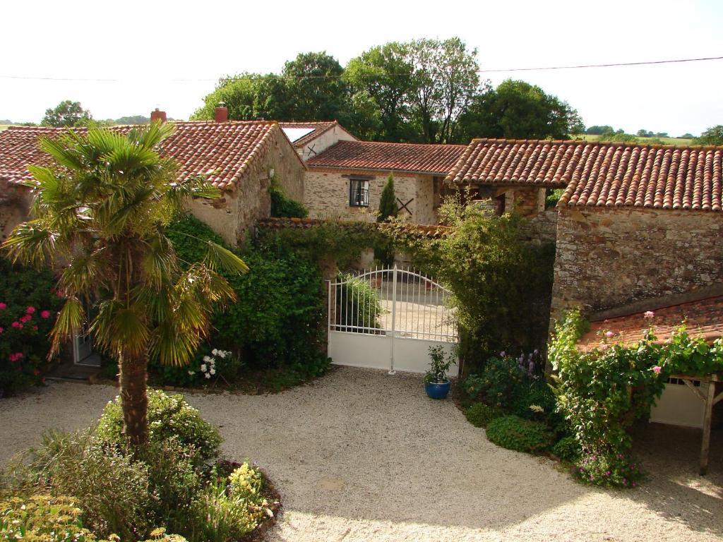 Relais De La Riniere Bed and Breakfast Le Landreau Εξωτερικό φωτογραφία